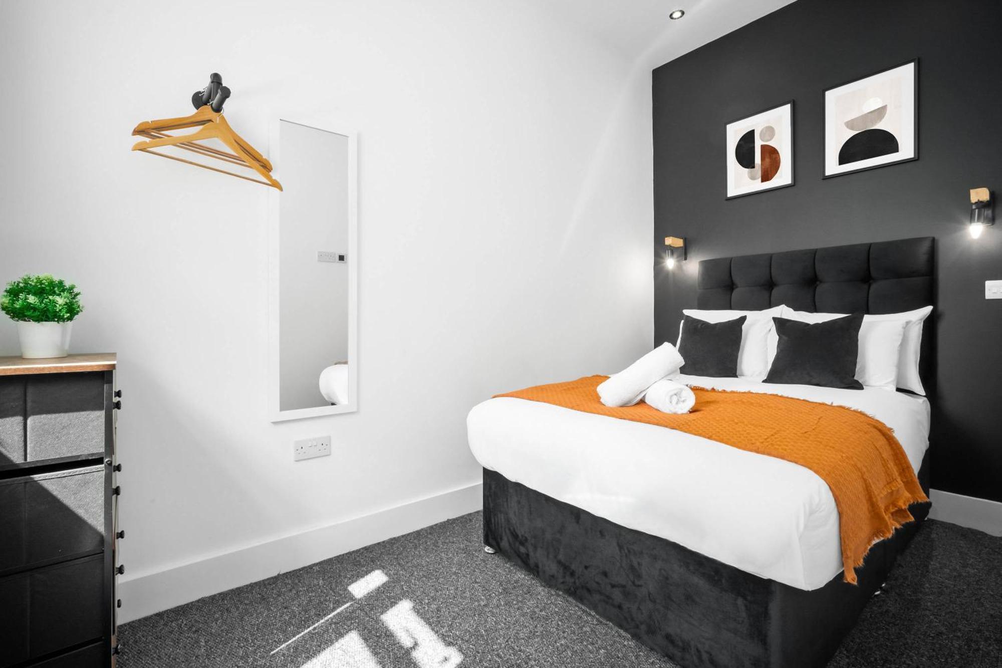 Stylish Apartment - Free Wifi & Netflix - On Street Parking - Double Bed - 49Ag Rowley Regis Exterior photo